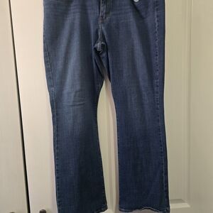 Levi's Women's Straight Leg Jeans in Blue
